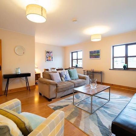 Central Dingle Stay Exterior photo